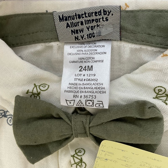 Cream and Green Button Down Shirt with Subtle Pattern - Picture 3 of 4